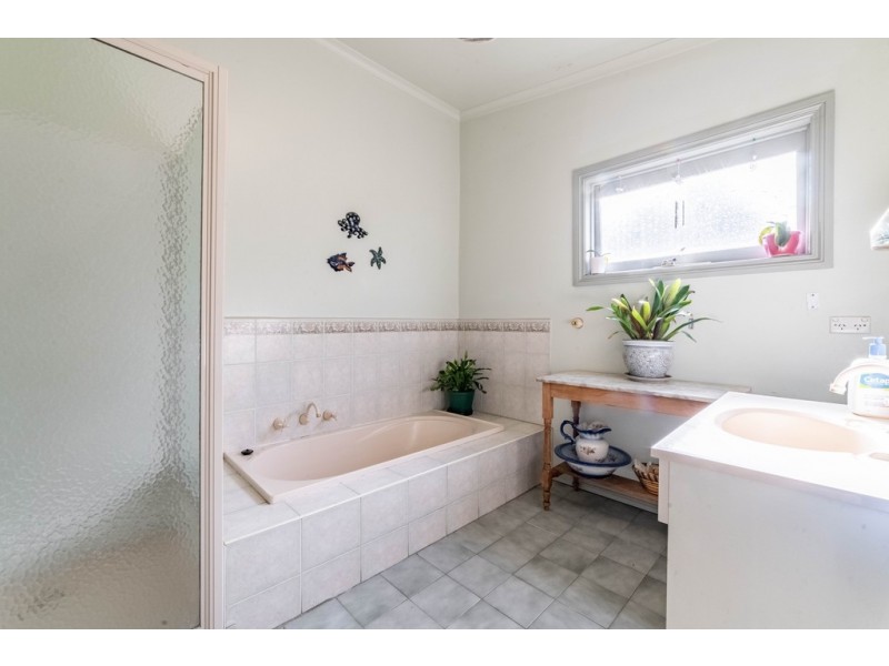 18 Abbott Street, Bendigo VIC 3550