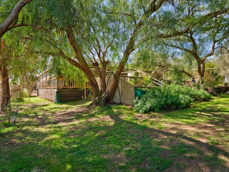 1 Hind Street, Baringhup VIC 3463