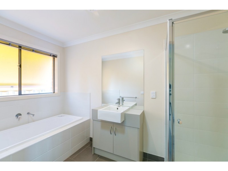 6 Lakeview Place, Jackass Flat VIC 3556