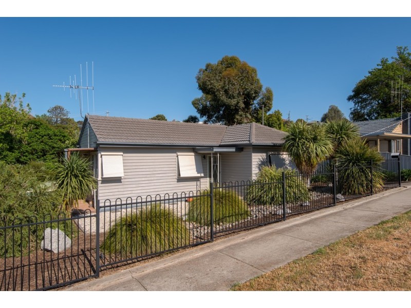 1 Prout Street, Ironbark VIC 3550