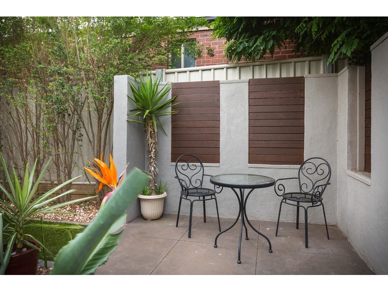 15 Jerribong Way, Kangaroo Flat VIC 3555