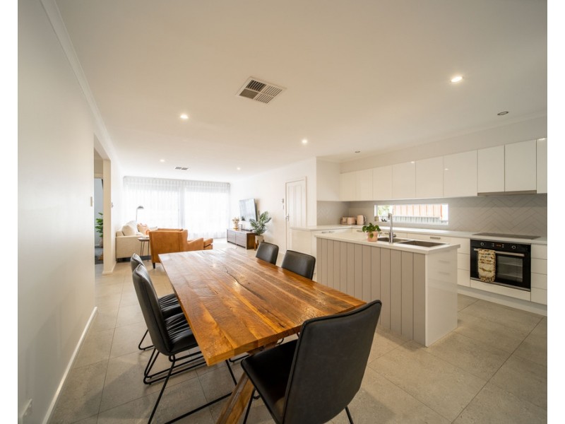 23 Mackenzie Street West, Golden Square VIC 3555