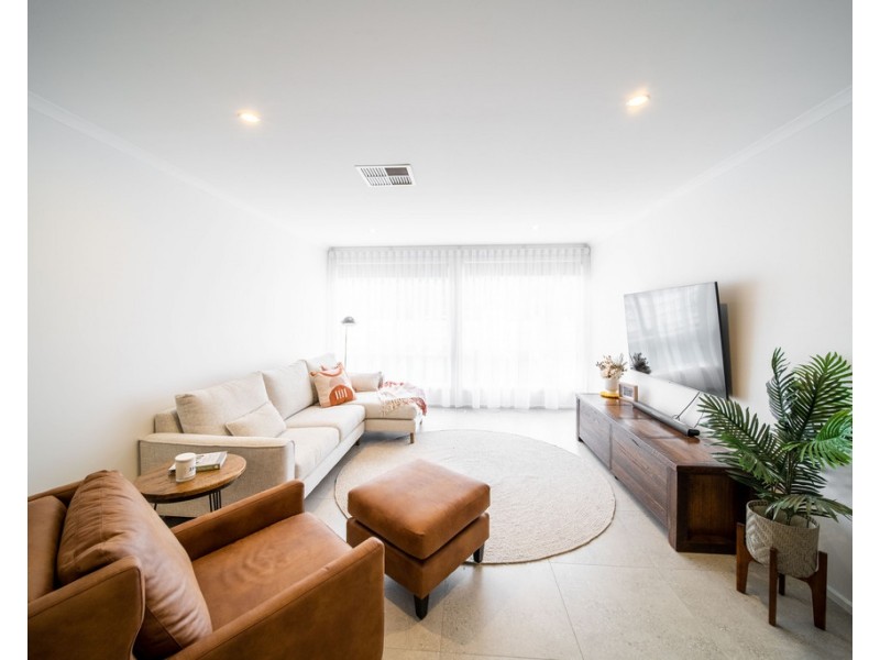 23 Mackenzie Street West, Golden Square VIC 3555