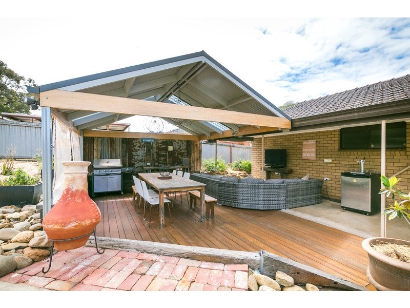 10 Averys Road, Eaglehawk VIC 3556