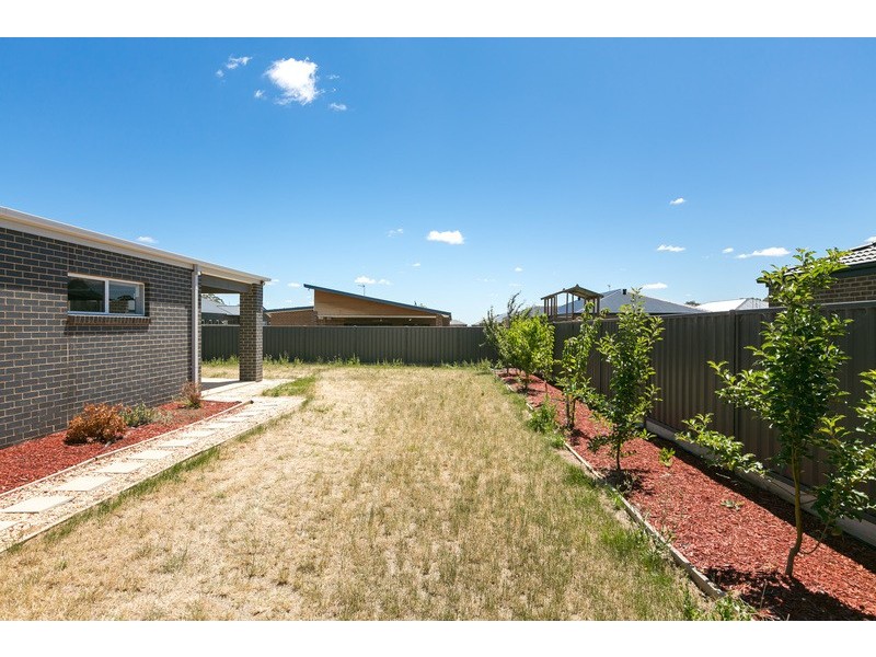 10 Carlin Way, Marong VIC 3515