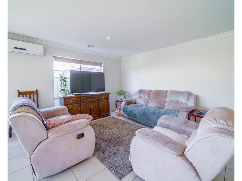 7 Arrawalli Avenue, Ascot VIC 3551