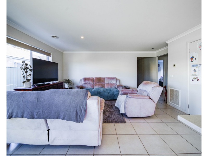 7 Arrawalli Avenue, Ascot VIC 3551