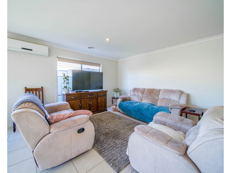 7 Arrawalli Avenue, Ascot VIC 3551