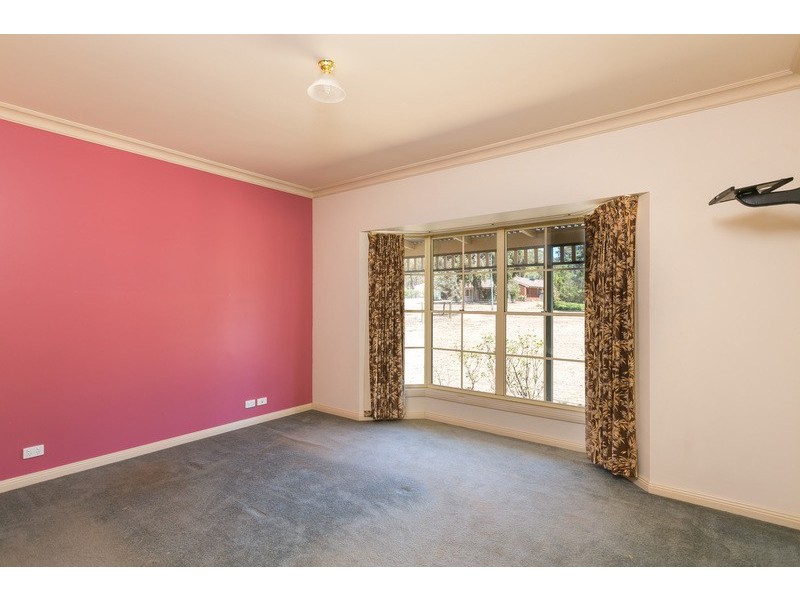 15 Yvonne Court, Maiden Gully VIC 3551