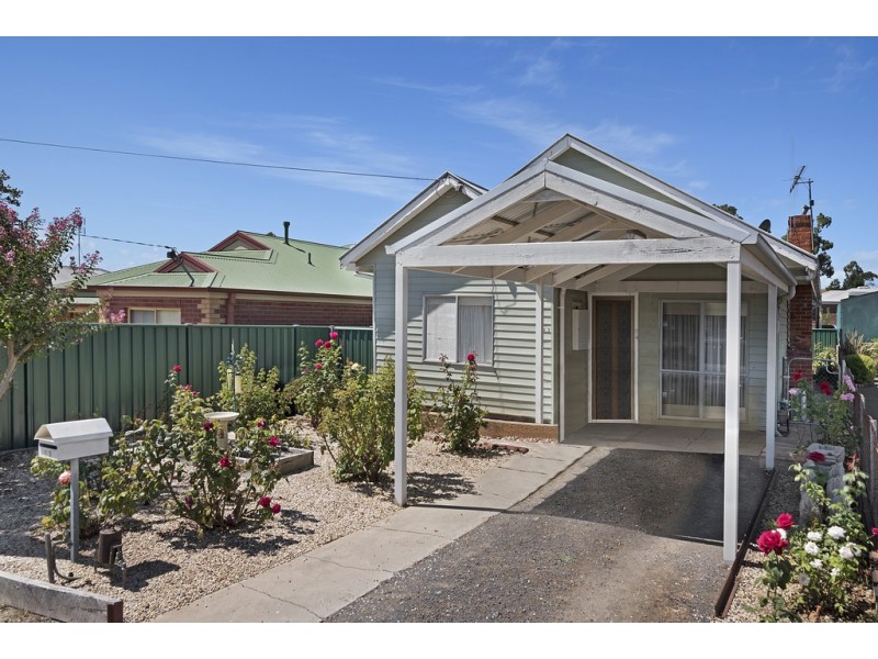 13 Willan Street, Eaglehawk VIC 3556