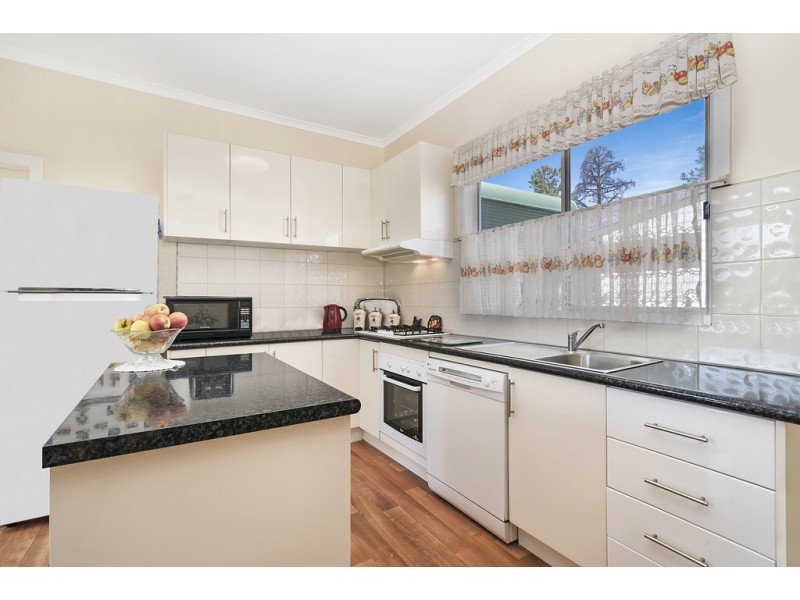 13 Willan Street, Eaglehawk VIC 3556