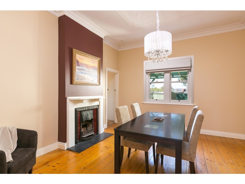 9 Howard Street, Quarry Hill VIC 3550