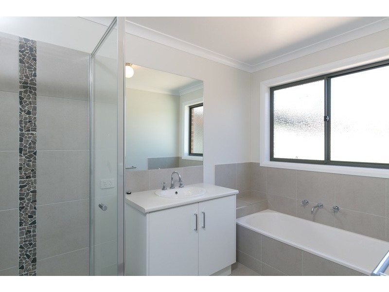 Lot 1/4 Barwon Drive, Kennington VIC 3550