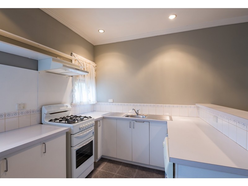 42 Ray Street, Castlemaine VIC 3450