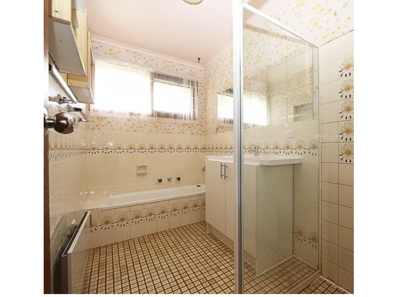 89 Harley Street, Strathdale VIC 3550