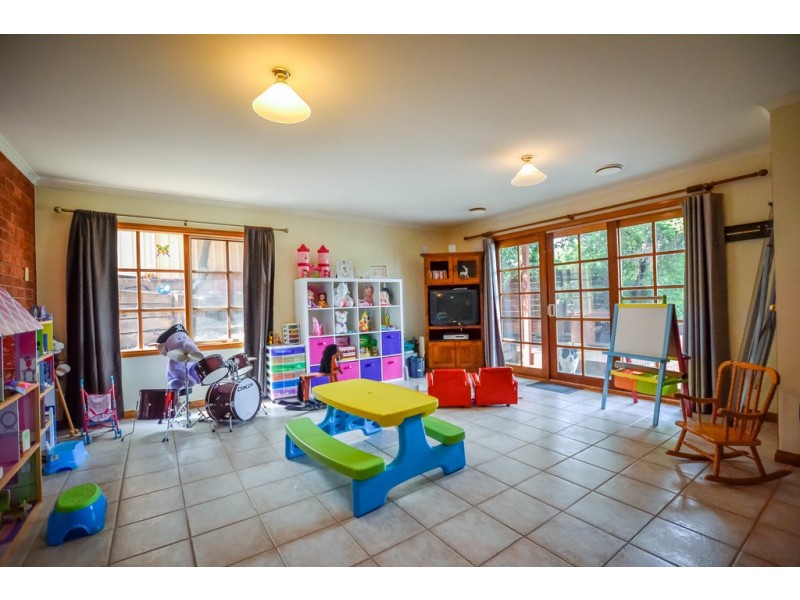 3 Mayo Court, Golden Square VIC 3555