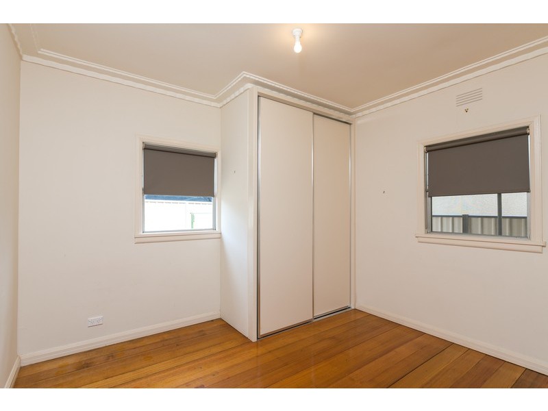3/16 McLachlan Street, Golden Square VIC 3555