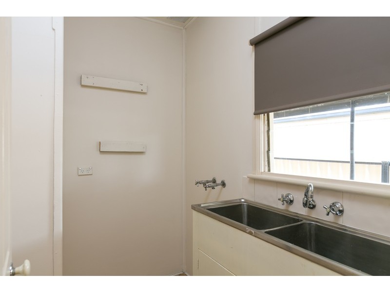 3/16 McLachlan Street, Golden Square VIC 3555