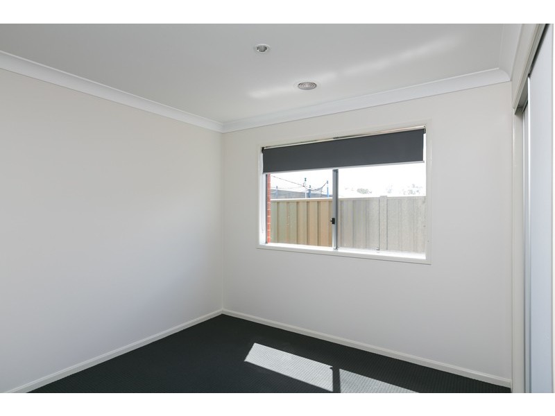 14 Creekview Place, Ascot VIC 3551