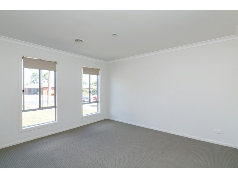 7 Arrawalli Avenue, Ascot VIC 3551