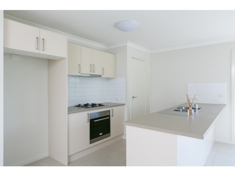 7 Arrawalli Avenue, Ascot VIC 3551