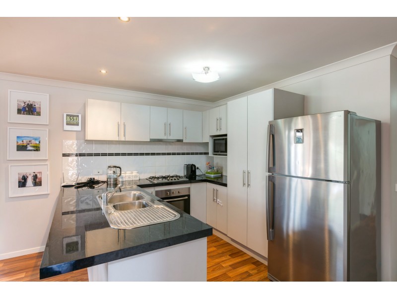 7 St James Wood Drive, North Bendigo VIC 3550