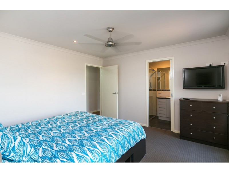 7 St James Wood Drive, North Bendigo VIC 3550