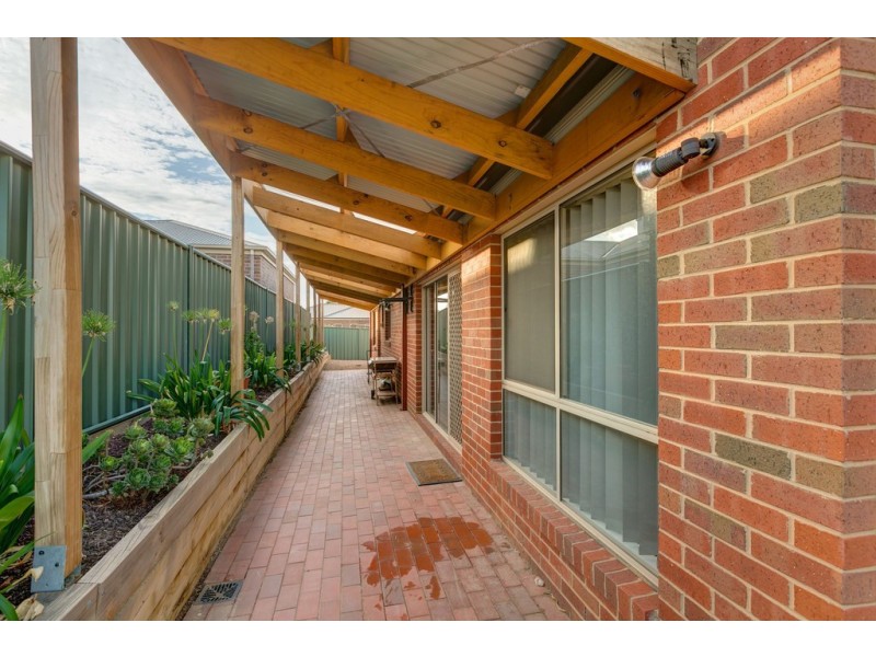 7 St James Wood Drive, North Bendigo VIC 3550