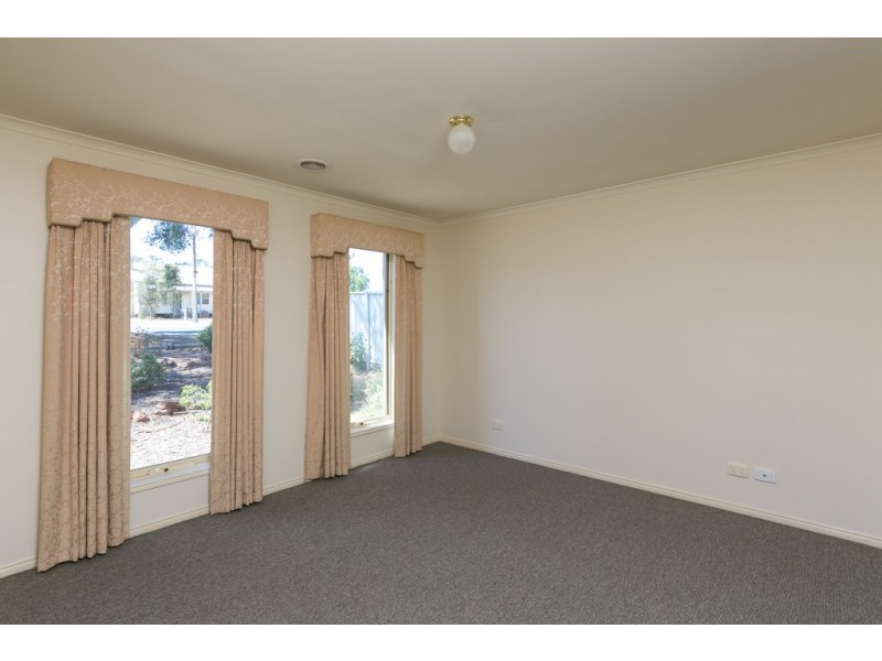 31A Raglan St, White Hills VIC 3550