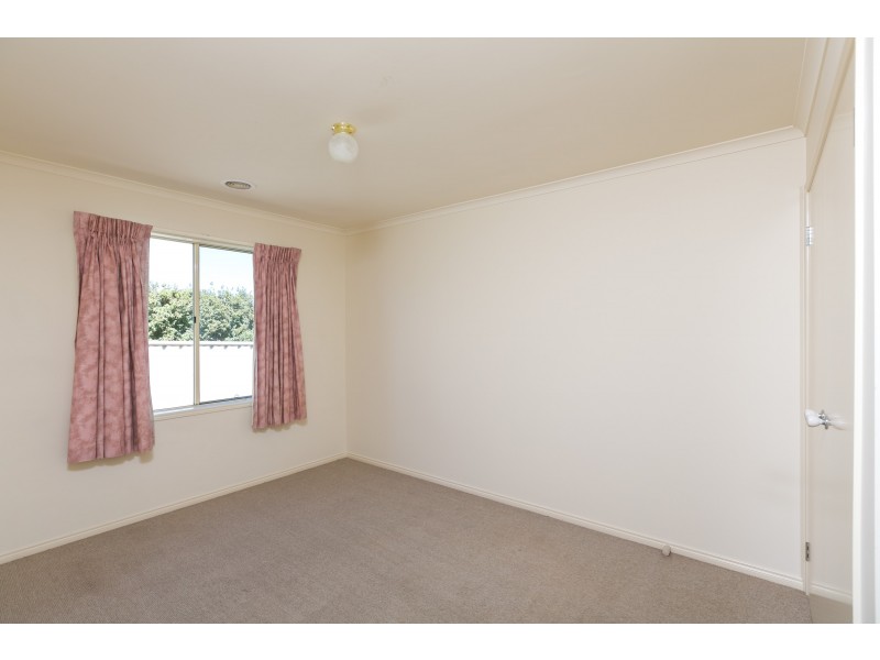 31A Raglan St, White Hills VIC 3550