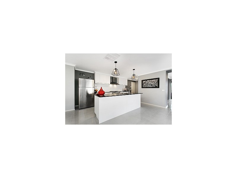 12 Dowker St, Epsom VIC 3551