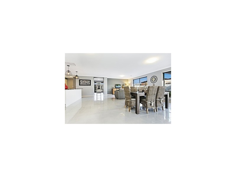 12 Dowker St, Epsom VIC 3551
