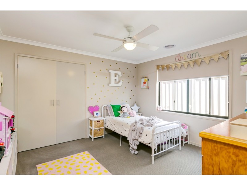 12 Eamont Ct, Strathfieldsaye VIC 3551