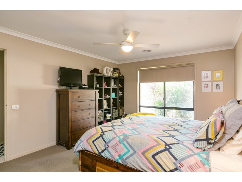 12 Eamont Ct, Strathfieldsaye VIC 3551