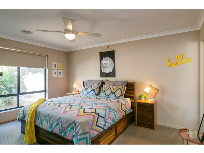 12 Eamont Ct, Strathfieldsaye VIC 3551