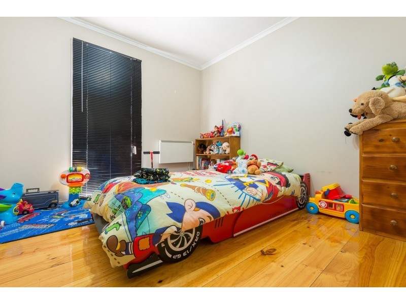 17 Dunstan Street, Eaglehawk VIC 3556