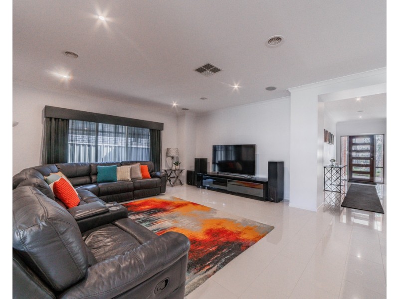 5 McEniry Way, Strathfieldsaye VIC 3551