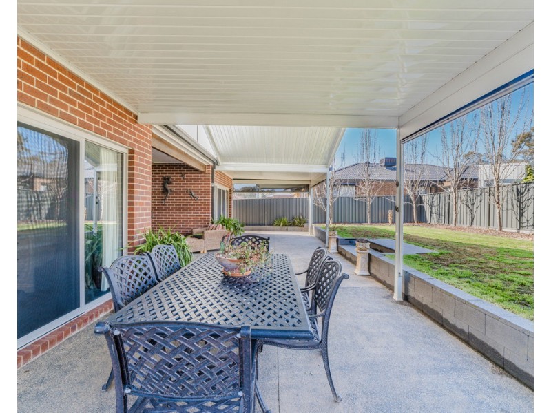 5 McEniry Way, Strathfieldsaye VIC 3551