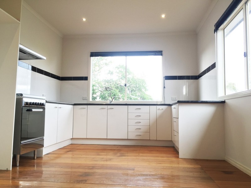 4 Ruth Street, Golden Square VIC 3555