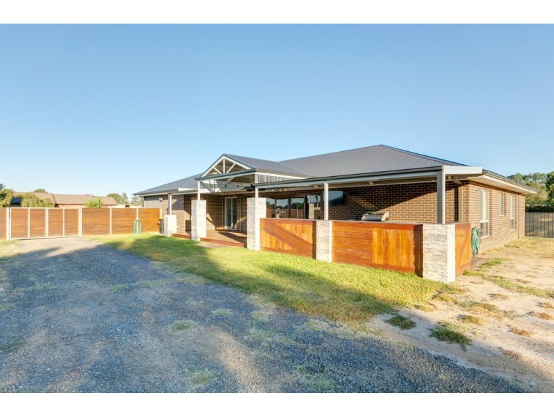 9 Ligar Street, Huntly VIC 3551