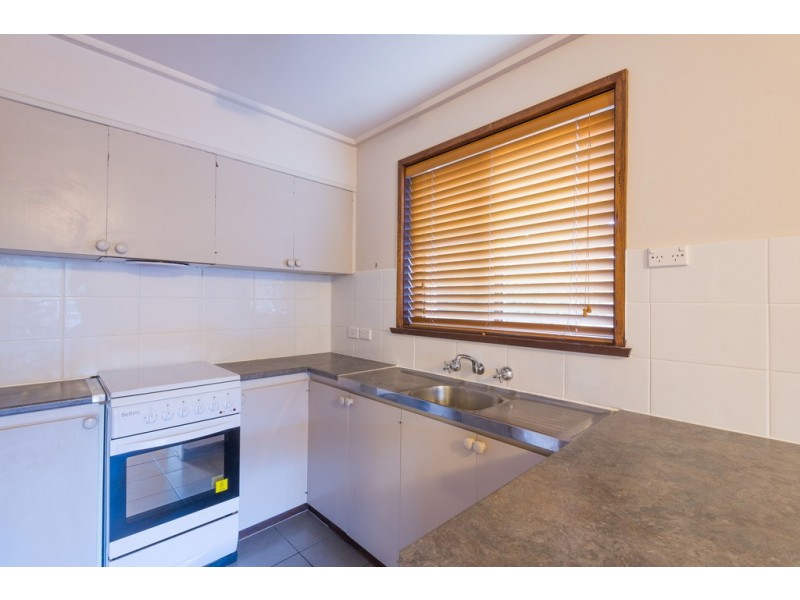 1/1 Mijuda Ct, Kennington VIC 3550
