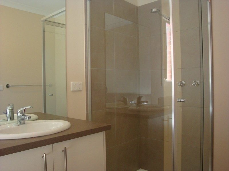 30 Triplett Avenue, Ascot VIC 3551