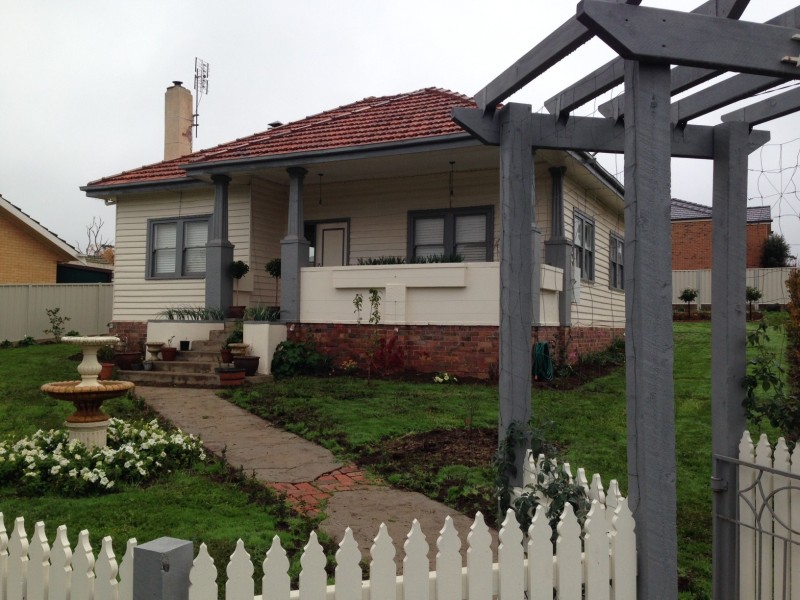 15 Archer Street, Kangaroo Flat VIC 3555