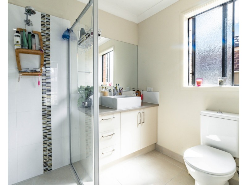 23 Caulfield Drive, Ascot VIC 3551