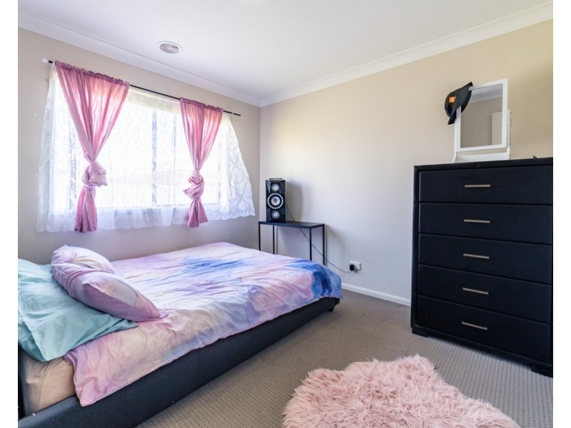 23 Caulfield Drive, Ascot VIC 3551