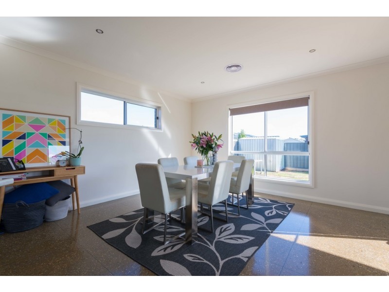 10 Carlin Way, Marong VIC 3515