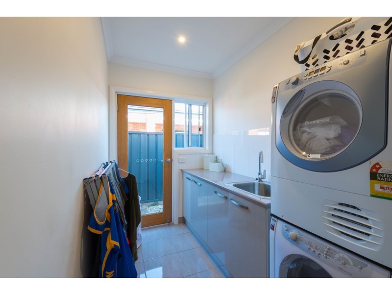 10 Carlin Way, Marong VIC 3515