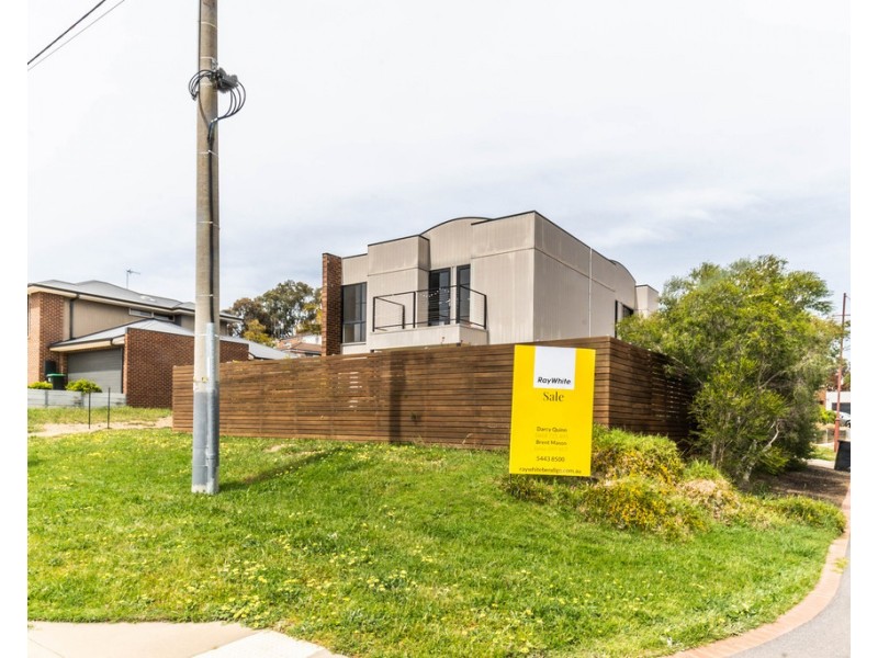 1 Lorne Terrace, Flora Hill VIC 3550