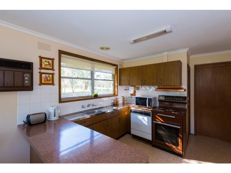20 Park View Drive, Serpentine VIC 3517