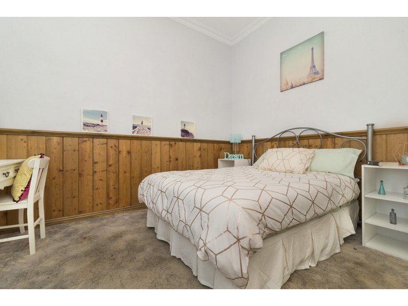 69 Booth Street, Golden Square VIC 3555